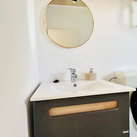 Gasthof Casa Bucuria - Aurel Vlaicu Costinești