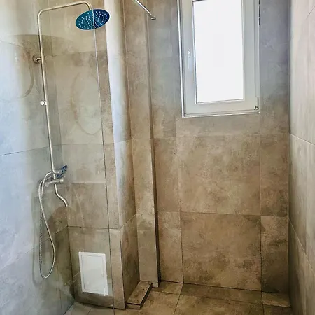 Casa Bucuria - Aurel Vlaicu Costinesti